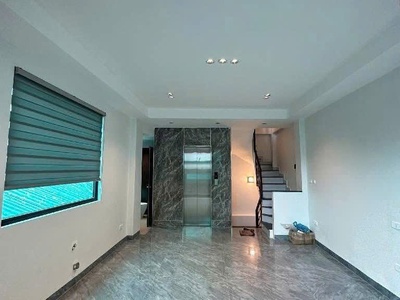 Ccmn trần quý cáp thang máy - lô  góc - dt 42m2 7 tầng mặt tiền 4.5m giá 11.399 tỷ 2