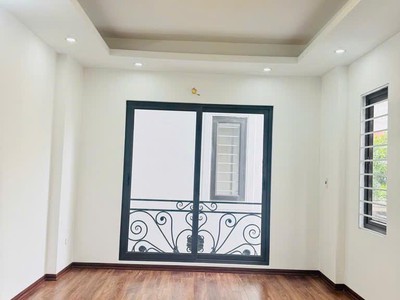  bán nhà lô góc siêu đẹp việt hưng   32m , mt 4m   gần phố, ô tô tránh, kinh doanh đỉnh   giá 6x 2