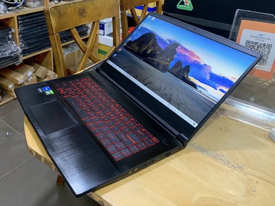 Laptop MSI GF63 Thin Core i5-12450H Ram 16GB SSD 512GB 2 VGA Rời RTX 4050 Màn 15.6 Inch Full HD 4
