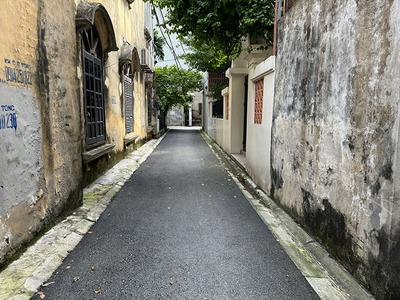 VỊ TRÍ VÀNG  Ngô Xuân Quảng 42,8m2 Đất Đẹp, Hướng ĐN, gần đường QL5A - Trung tâm thương mại 4