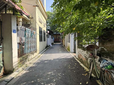 VỊ TRÍ VÀNG  Ngô Xuân Quảng 42,8m2 Đất Đẹp, Hướng ĐN, gần đường QL5A - Trung tâm thương mại 5