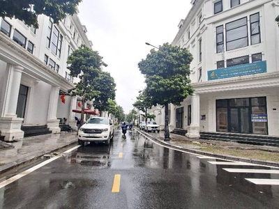 Bán nhà liền kề louis city tân mai 5 tầng ô chờ thang máy hoàng mai 2