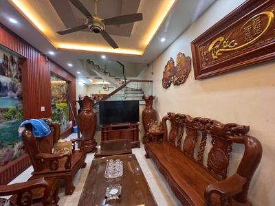 Bán Nhà 3 Tầng Độc Lập Trung Tâm Thành Phố 8