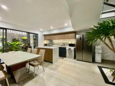 Bán Nhà Đẹp Kim Giang - Hoàng Mai , DT40m , Giá Hơn 8 Tỷ , 30m ra phố 3