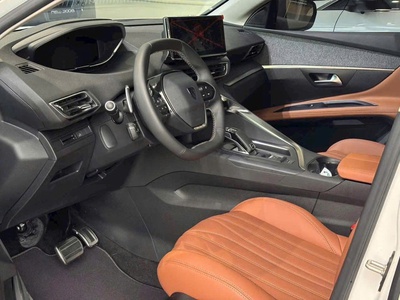 Peugeot 3008: Ưu Đãi Khủng Đột Phá Thiết Kế - Rinh Xe Ngay 5