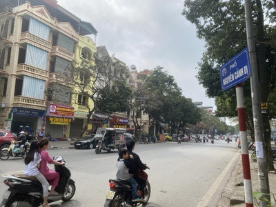 Hiếm  Mặt phố Đại Kim 58m , 5 tầng, sổ đỏ riêng, kinh doanh sầm uất, xem là thích 2