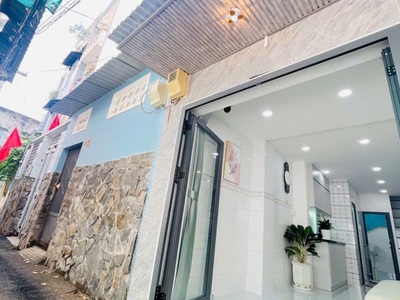 Nhà shr 2 tầng 40m ra mặt tiền 23m2   phan văn trị bình thạnh s 0