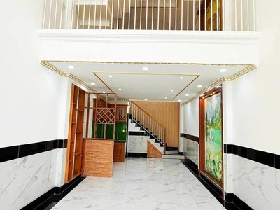 Đẳng cấp nhà phố 4 tầng btct ô tô ngủ trong nhà, full nội thất. gần chợ đông quang hiếp thành q12 1