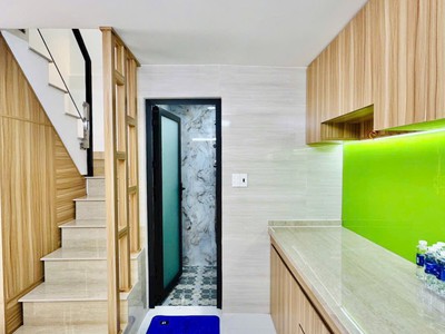 Nhà gần đại học văn hiến, ni sư huỳnh liên, 44m , 5 tầng   giá chỉ 5,5  tỷ 1