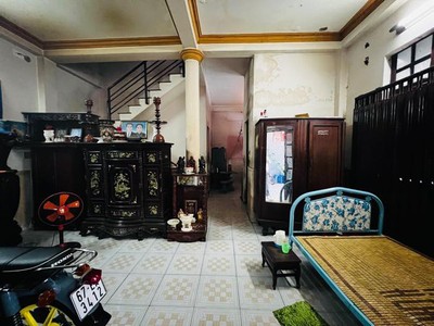 Mặt tiền 3 mặt thoáng - ngay aeon - dòng t.iền vài chục - 165m ngang 7.3 chỉ 15.x 4