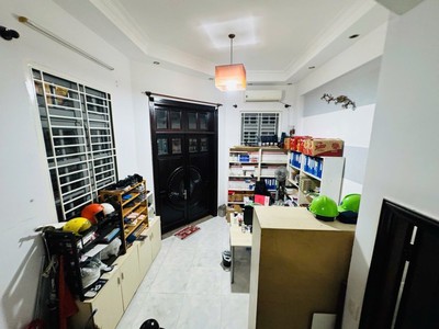 Bán nhà căn góc 2 mặt tiền đường số tân quy - 4 tầng - ngang 5m 0