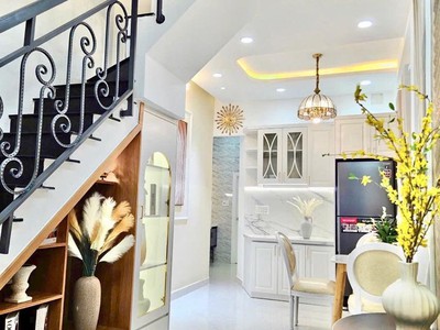 Bán nhà hoàng văn thụ, p.9, 3x10m, 3 tầng, 3pn, 3wc, 5.98 tỷ, tl 1