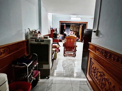 Bán gấp nhà 66m  linh trung thủ đức   hẻm xe tải, 2 tầng   giá ngộp chỉ 2.8 tỷ tặng nội thất gần 1 1