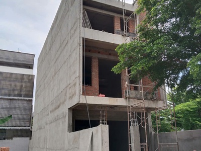 Bán giá nguyên căn gói 5 mỹ gia, hướng  tây nam - 4 pn, 5 wc - nhà đang hoàn thiện - lô sạch 2