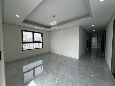 Bán căn nhà homylnad trên q2, 107m2, căn góc 3pn 2