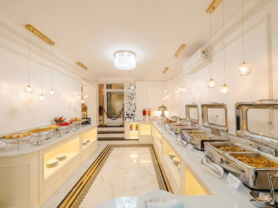 Cho thuê khách sạn 80 phòng vị trí đắc địa, cách phố cổ chỉ 5 phút 3