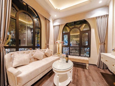 Cho thuê khách sạn 80 phòng vị trí đắc địa, cách phố cổ chỉ 5 phút 1