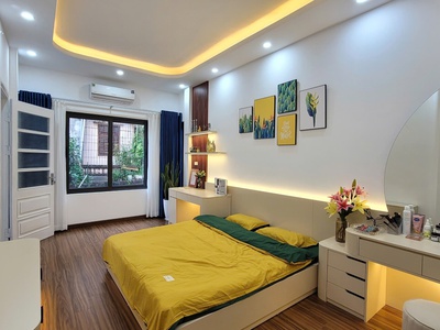 Chính chủ cho thuê nhà 5 tầng trung tâm phố tây sơn đống đa 2