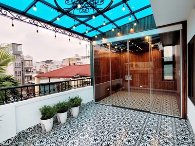 Chính chủ cho thuê nhà 5 tầng trung tâm phố tây sơn đống đa 3