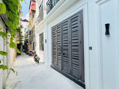 Bán nhà chính chủ thái hà đống đa gần phố ngõ thông thang máy 40m x6t nhỉnh 12ty 0