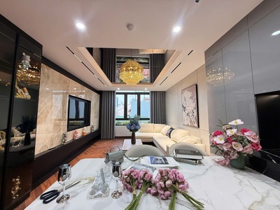 Bán nhà chính chủ   xuân thủy cầu giấy gần phố ngõ thông oto 56m x7t nhỉnh 28 tỷ 1