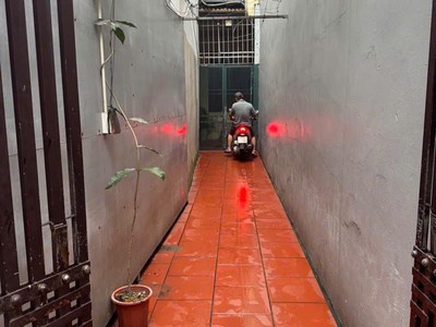 46m    ngõ 44/58 đức giang   mặt tiền 4m   nhà dân xây 2 tầng   ngõ ô tô qua cổng   giá 6.15 tỷ 3