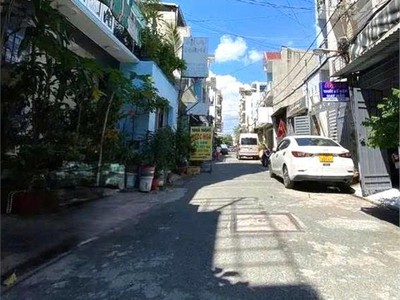 Bán nhà - 3 tầng - hxh - 4m x 10m - bình tân - giáp tân phú - nhỉnh 4 tỷ 2