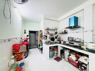 Quận 3- hẻm 3m nguyễn thông - cách hxh 10m- 37m2 - 2 tầng - giá 6.450 tỷ 1