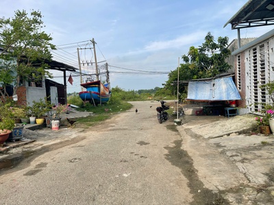 Bán nhà kdc triều cương 3 , tân phước, lagi chỉ 1 tỷ cách biển 500m 1