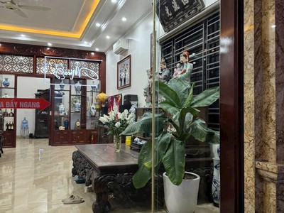 Bán căn nhà mặt phố phường Trần Hưng Đạo, TP HD, 73.3m2, mt 6m, thang máy, KD buôn bán 2