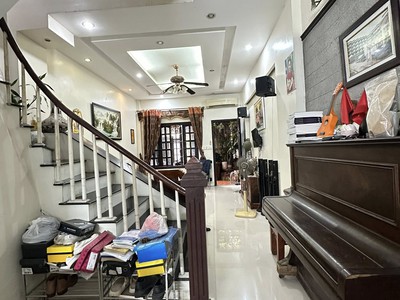 Đất Đẹp Trung Tâm Đống Đa Nguyễn Thái học 165M2 Mặt Tiền 6.6M 110 Tỷ 1