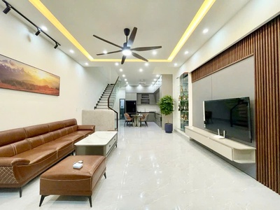  Nhà 3 tầng Full nội thất mới đường Đặng Văn Chung - Hoà Quý - Gần cầu Trung Lương  0