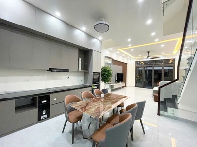  Nhà 3 tầng Full nội thất mới đường Đặng Văn Chung - Hoà Quý - Gần cầu Trung Lương  1