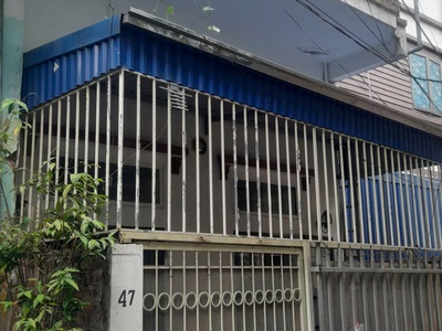 Bán nhà đẹp trong ngõ đường Trường Chinh 12