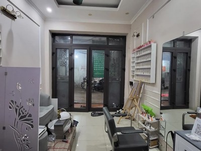 Bán nhà đê trần khát chân 27m2. 4 tầng. mặt tiền 3.25m. giá 13.6 tỷ hai bà trưng hà nội 0