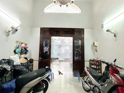 Nhà 5 tầng mặt tiền kinh doanh đường bông sao p5q8. giá 14.5 tỷ 1