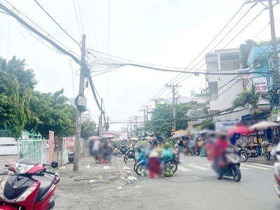 Nhà 2 tầng  4.1x31m  mặt tiền kinh doanh bùi minh trực p5q8 . giá 16.5 tỷ 2