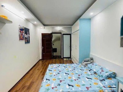 10.15 tỷ  Nhà mới Khương Đình-Gần Trường,Chợ,Hồ điều hoà-35m 6 tầng. Đang cho thuê 22tr/th 2