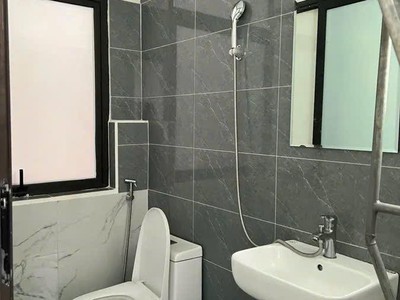 10.15 tỷ  Nhà mới Khương Đình-Gần Trường,Chợ,Hồ điều hoà-35m 6 tầng. Đang cho thuê 22tr/th 3