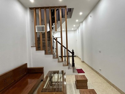 Bán nhà cầu lủ, ô tô đỗ cửa, dt 32m2, 3 ngủ giá 6,8 tỷ. 0