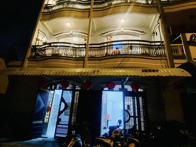 Nhà mới mặt tiền khu bàn cờ họ lê - 4 tầng - 63m ngang 9 - dòng tiền 18tr chỉ 10.x 0