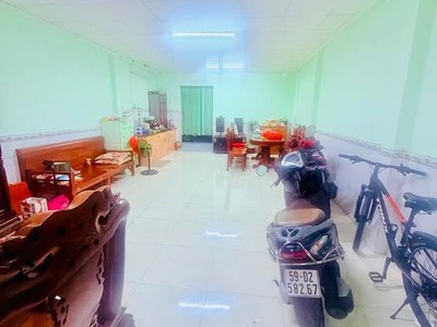 Ngay chợ vải phú thọ hoà - hẻm xe hơi - 118m ngang 5 nở hậu - 2 tầng 3pn chỉ 9.x 2