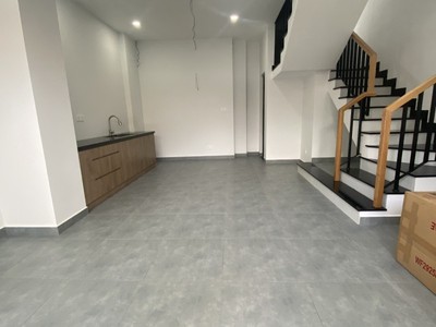 Nhà mới tô ngọc vân   3 tầng   full nội thất     nhẹ 7 tỷ 1