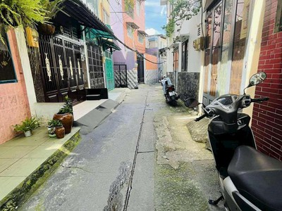 Bán nhà trần bình trọng, p.1, 4.5 x 19m, 4 tầng, 6pn, 7wc, 8.7 tỷ, tl 3