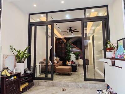 Ban nhà phố ngọc thụy ô tỗ đỗ cửa 52 m2 x 4 tầng 11.8 tỷ long biên hà nộ. 3