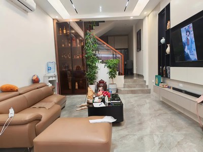 Ban nhà phố ngọc thụy ô tỗ đỗ cửa 52 m2 x 4 tầng 11.8 tỷ long biên hà nộ. 2