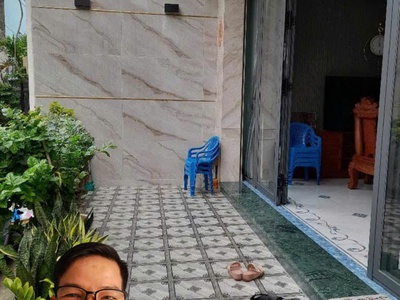 Nhà bà hom , gần kinh dương vương hồng bàng quận 6, 6,5 x14m, 4 tầng chỉ nhỉnh 9tỷ 1