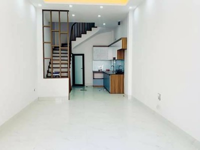 Bán nhà 5 tầng mới xây   thượng cát, bắc từ liêm   ngõ nông, ô tô đỗ cổng   nhỉnh 5 tỷ 0