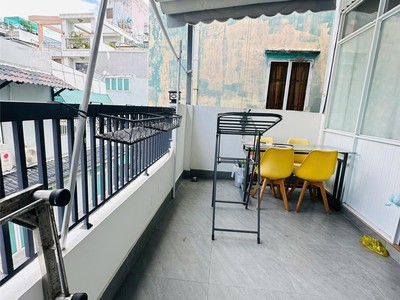 Khu vực hiếm nhà bán- cách mặt tiền lãnh binh thăng chỉ vài bước chân- kế đường 3/2 - xe hơi ngủ 4