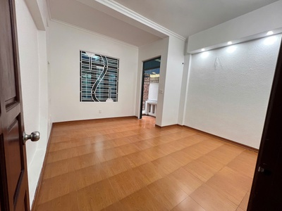 Bán nhà 3 tầng đẹp ngõ 44 lê lai, gần công viên máy tơ, trung tâm ngô quyền hải phòng 2